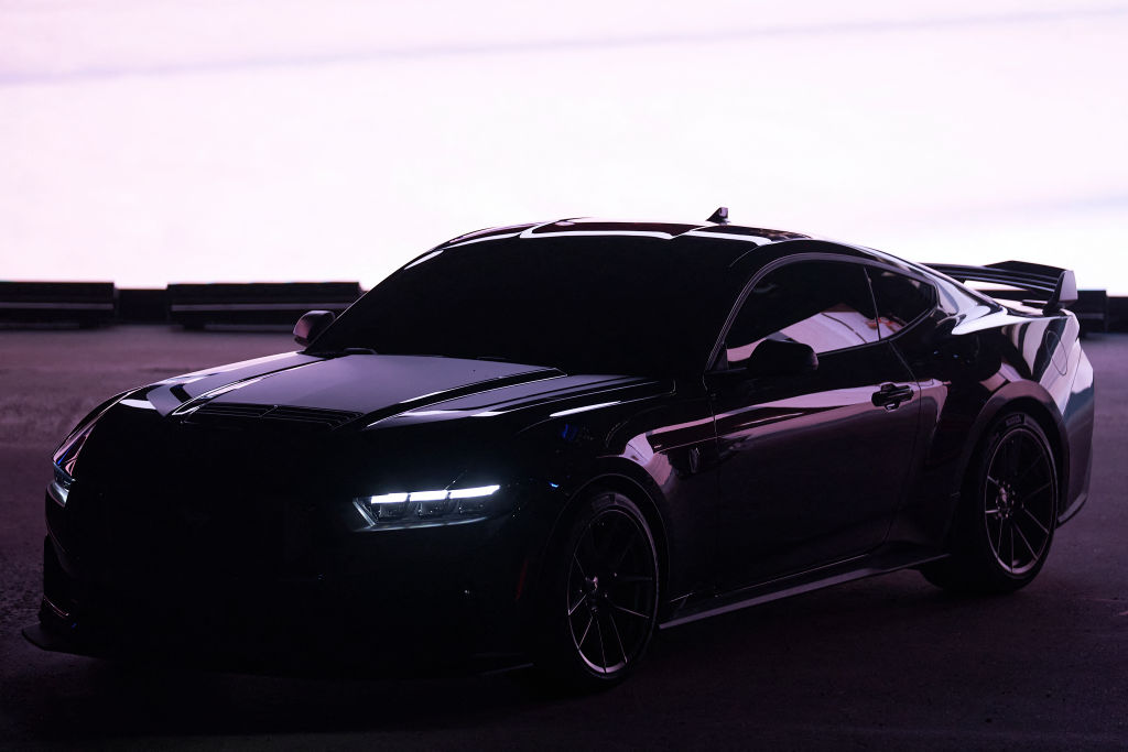 Mustang Dark Horse 2024