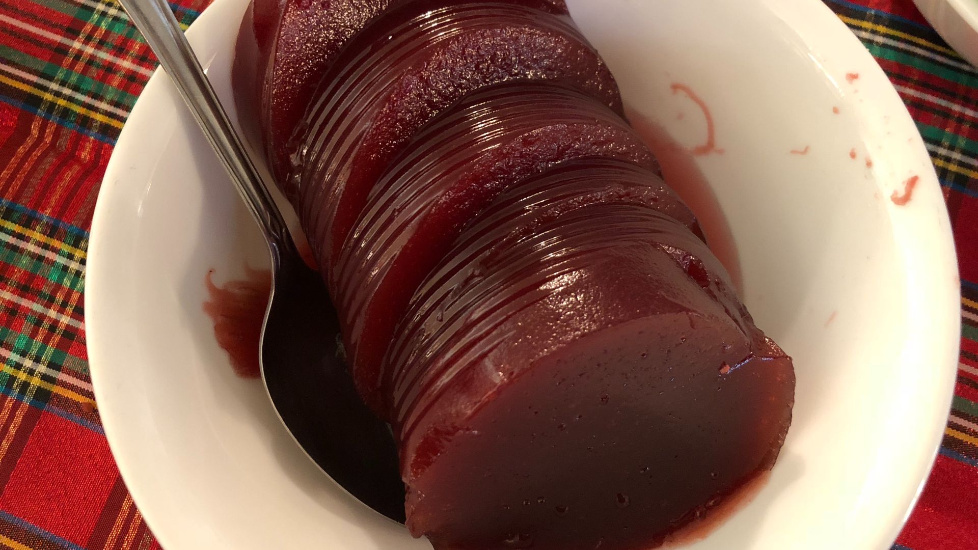 6. Sauce aux canneberges en conserve