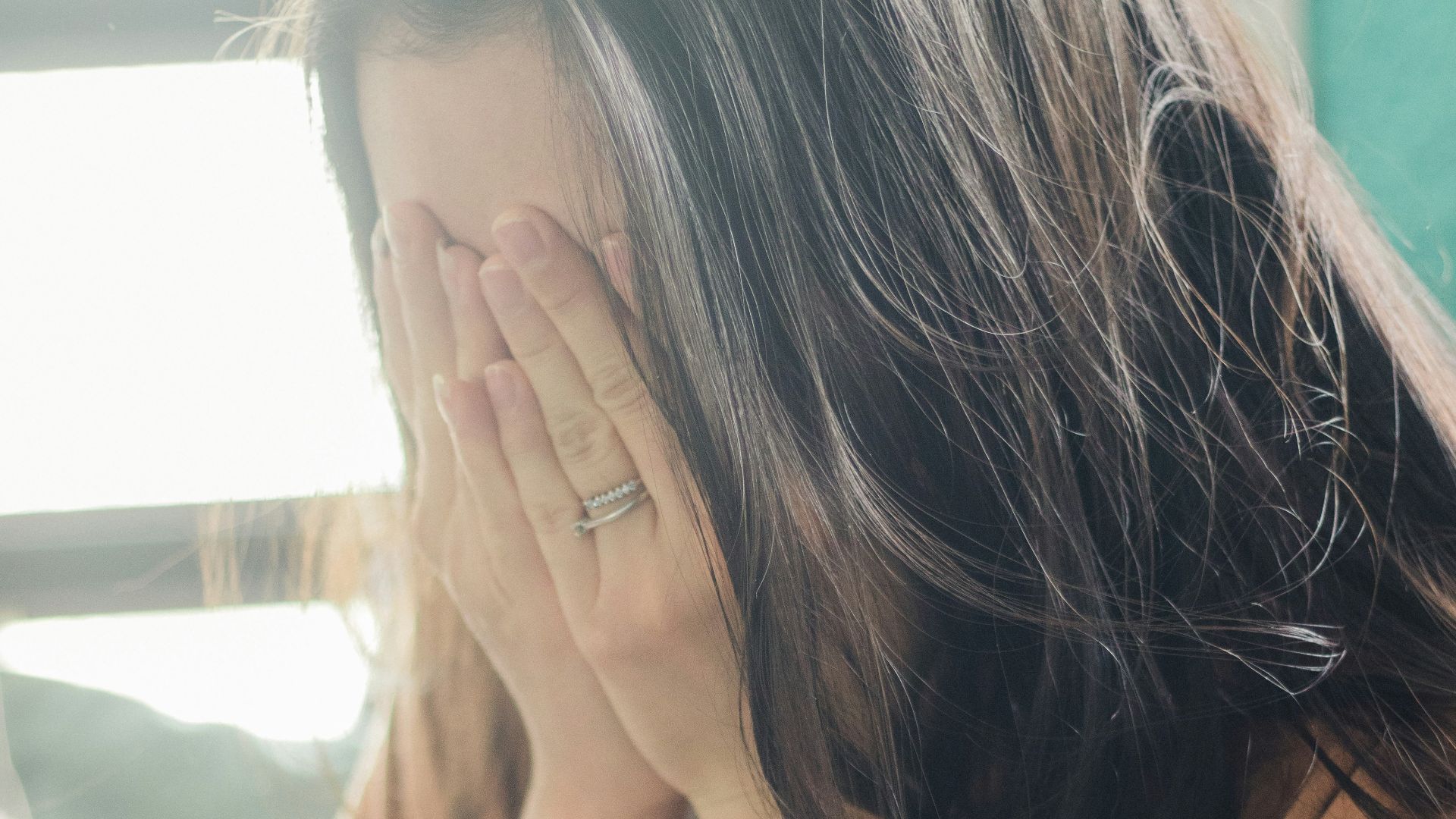 13. Elle se prépare à l'excès pour accueillir des visiteurs