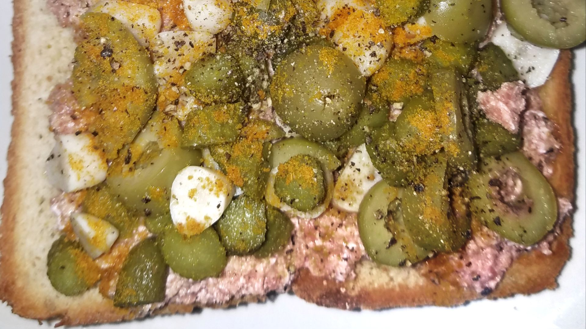 19. Sandwichs au jambon épicé