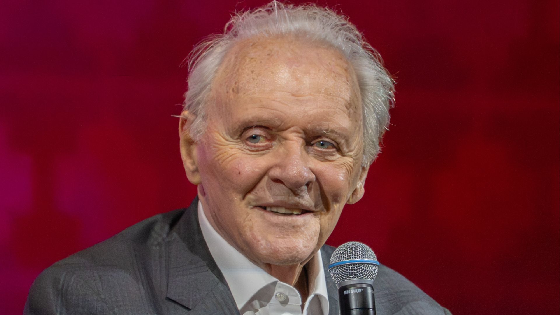17. Anthony Hopkins dans le rôle d'Hannibal Lecter