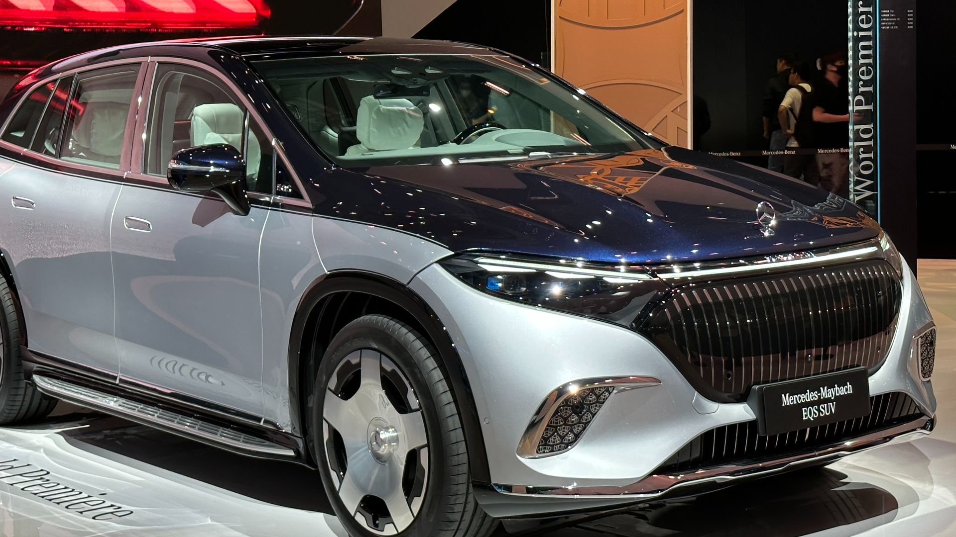 3. SUV Mercedes-Maybach EQS 680