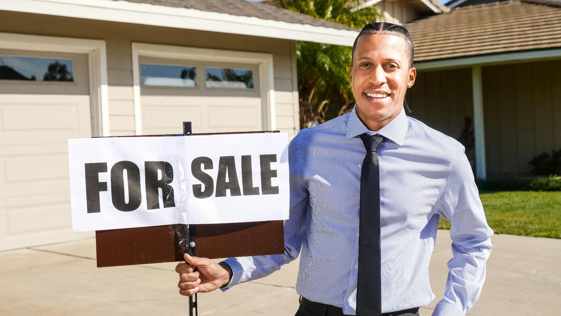 8. Agent immobilier