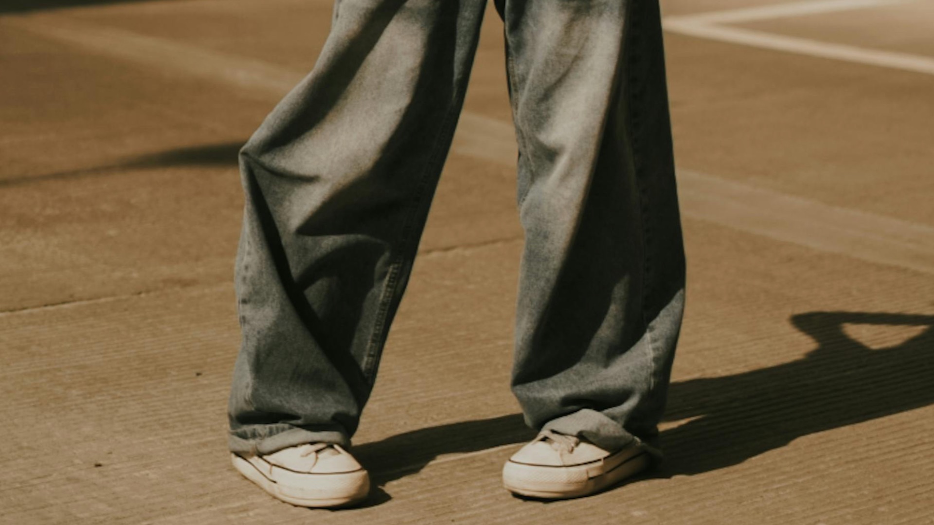 2. Pantalons longs et amples