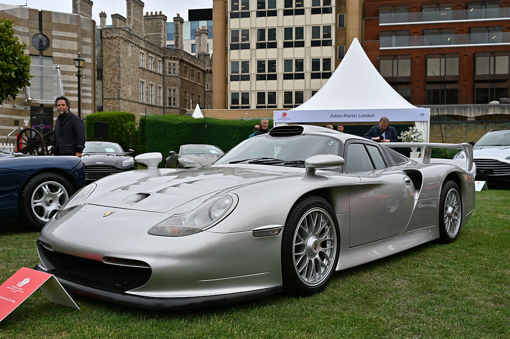 Porsche 911 GT1 Straßenversion