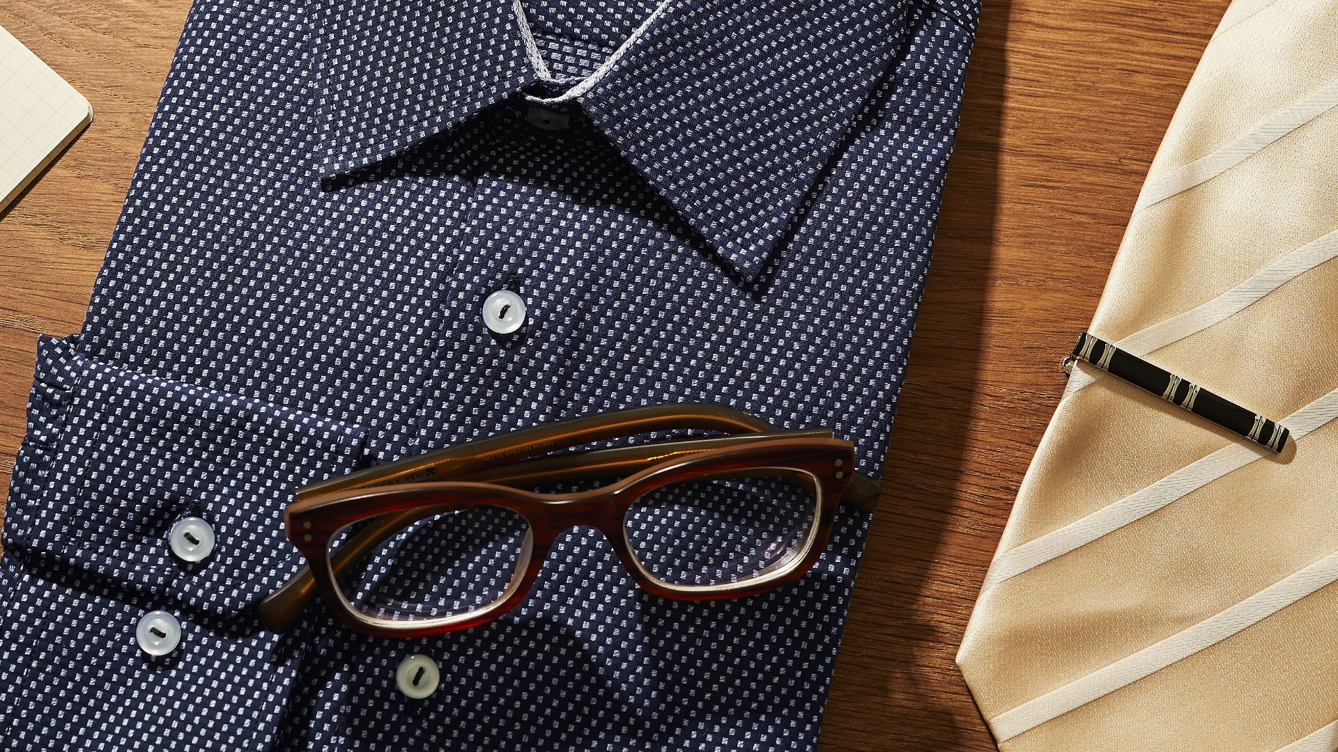 2. Chemises boutonnées sur mesure pour tous les jours