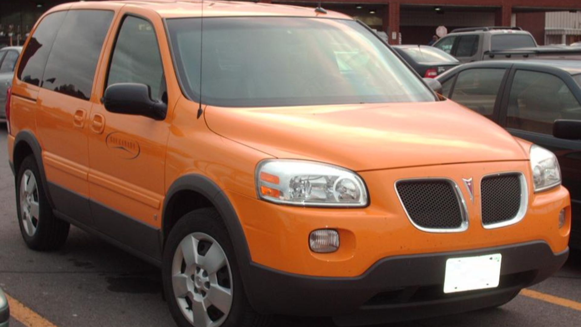 7. Pontiac Montana SV6