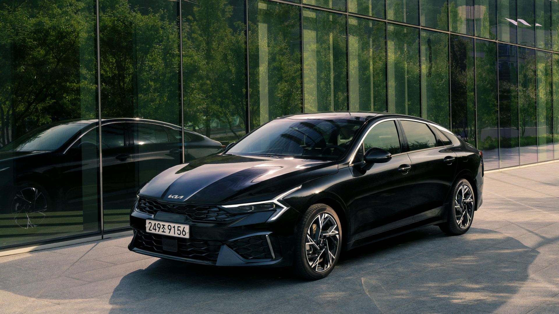 3. Kia K4