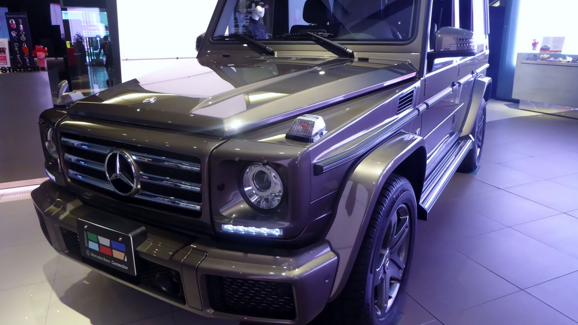 8. Mercedes-Benz G550