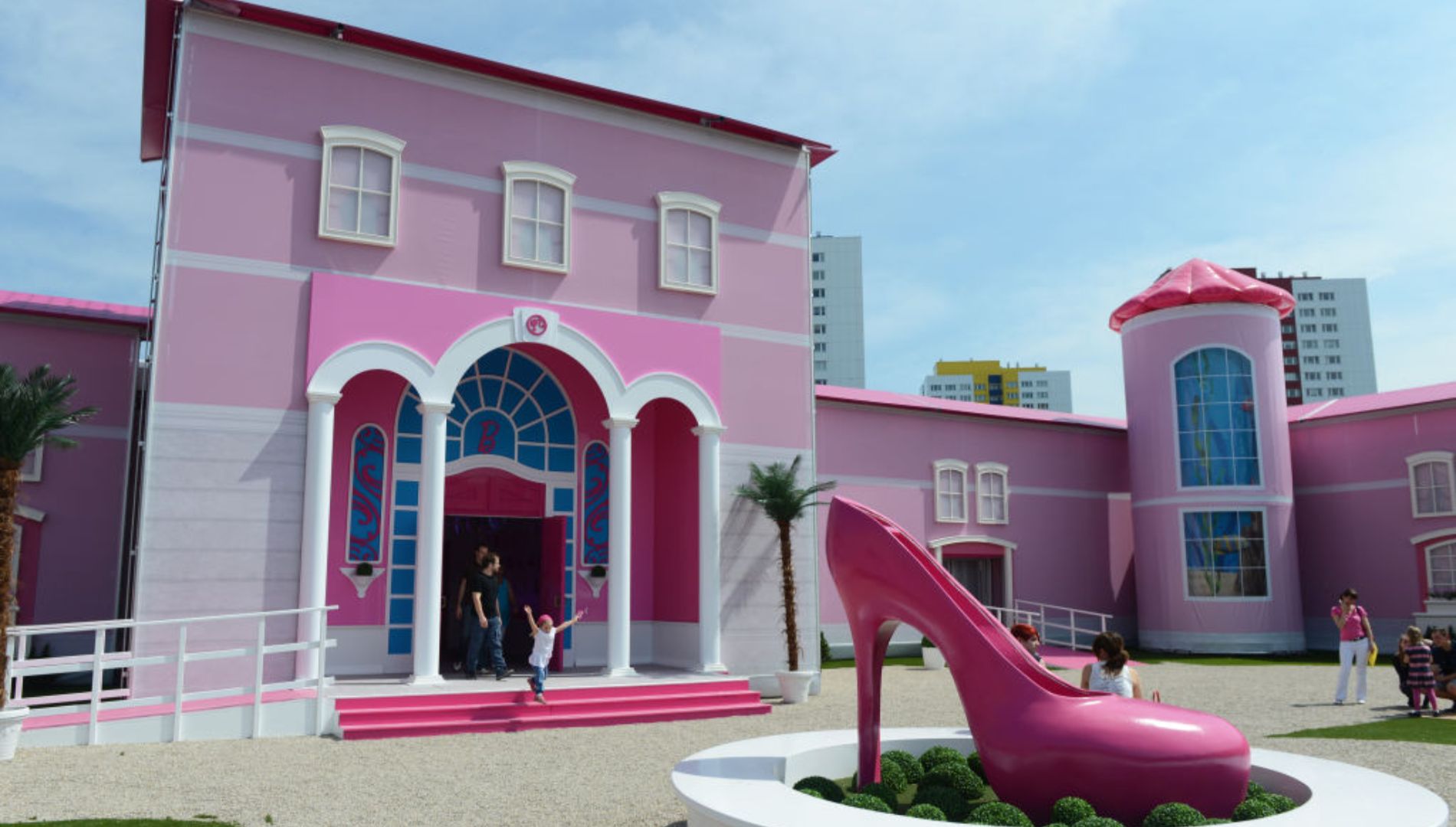 Barbie's Pink House