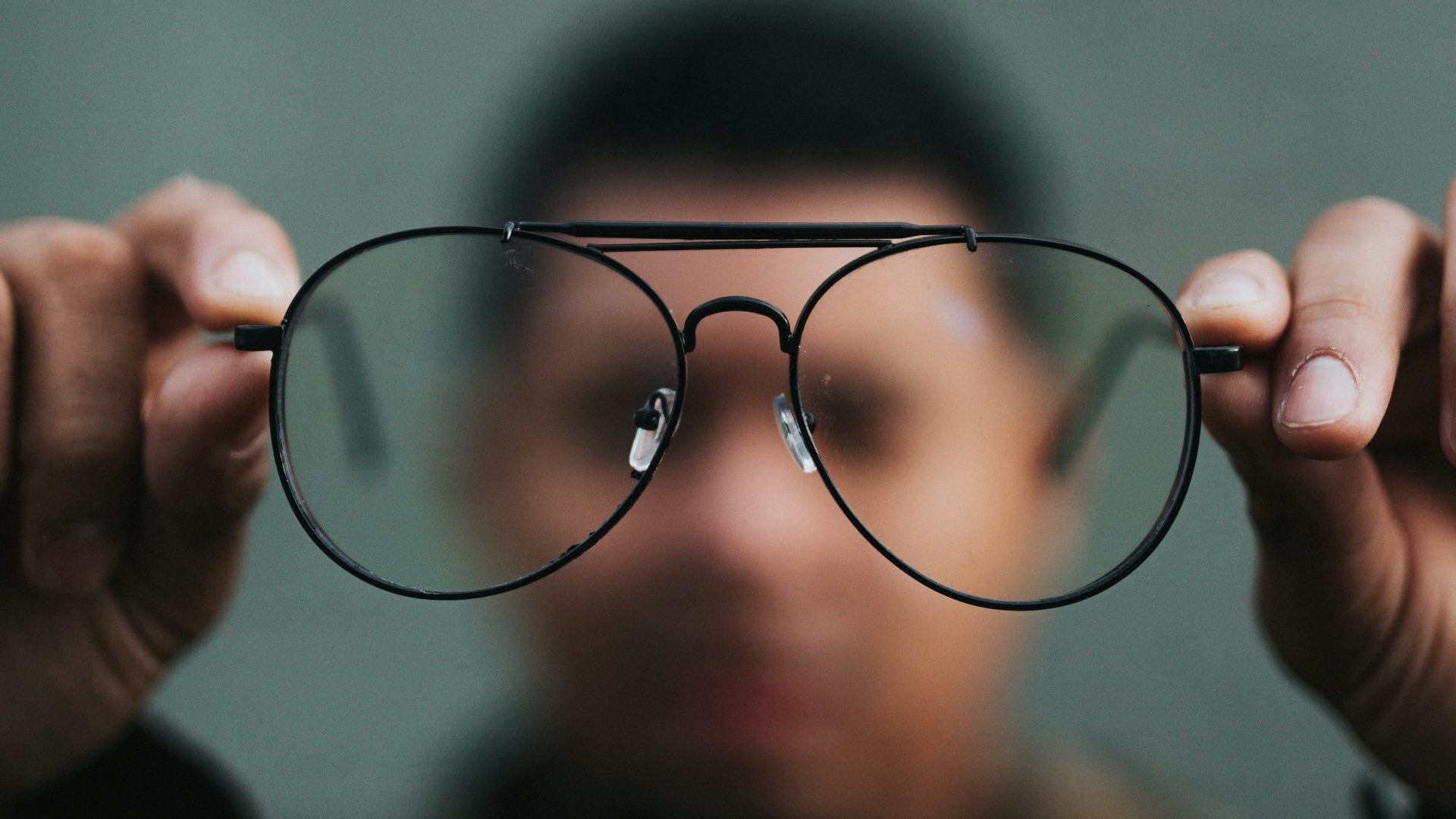 1. Cela peut réduire considérablement la dépendance aux lunettes