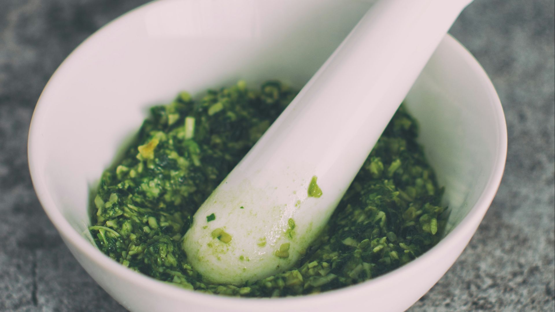 6. Pesto