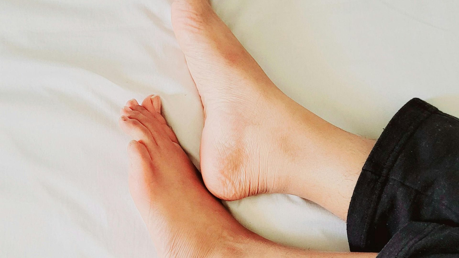18. Vos mains ou vos pieds sont sensibles ou enflés