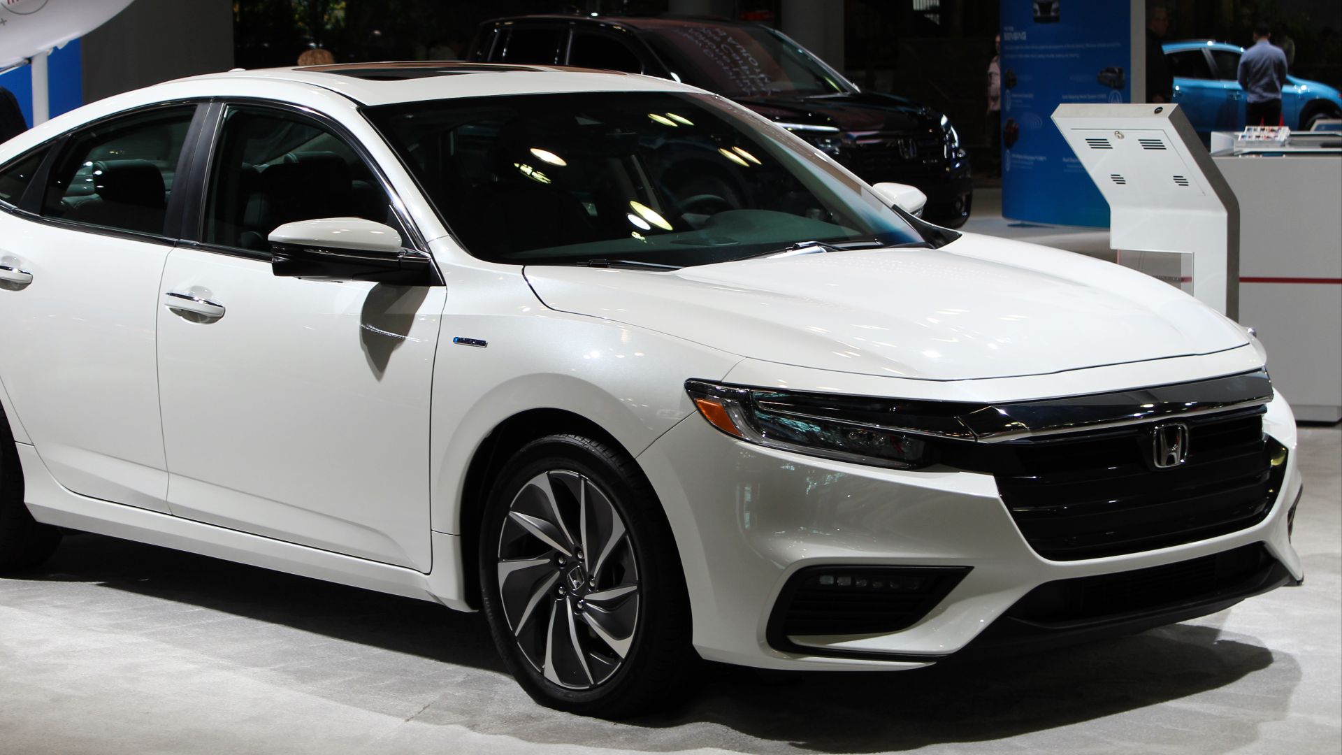 10. Honda Insight Touring 2019