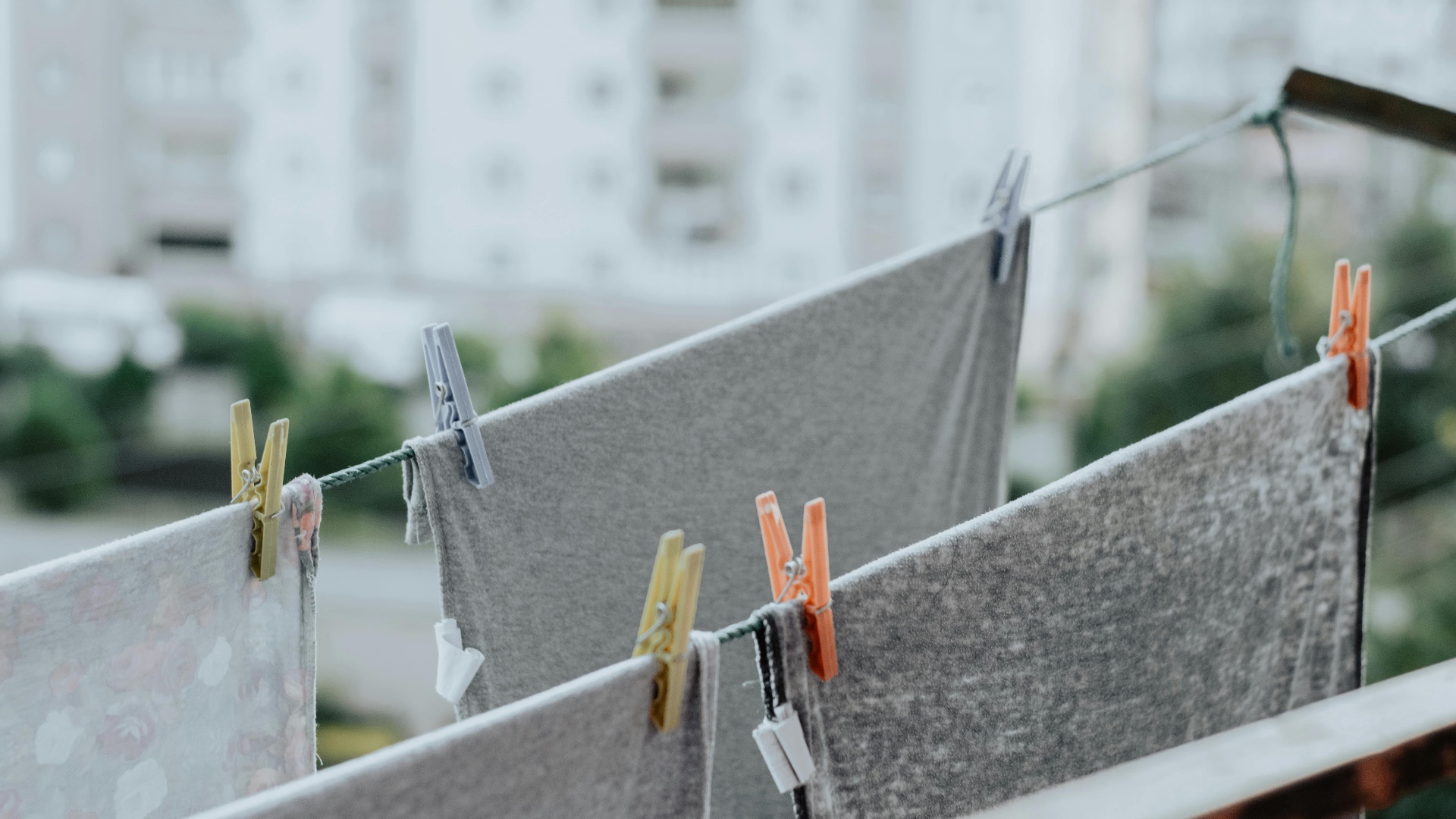 5. Le séchage à l'extérieur dépend des conditions météorologiques