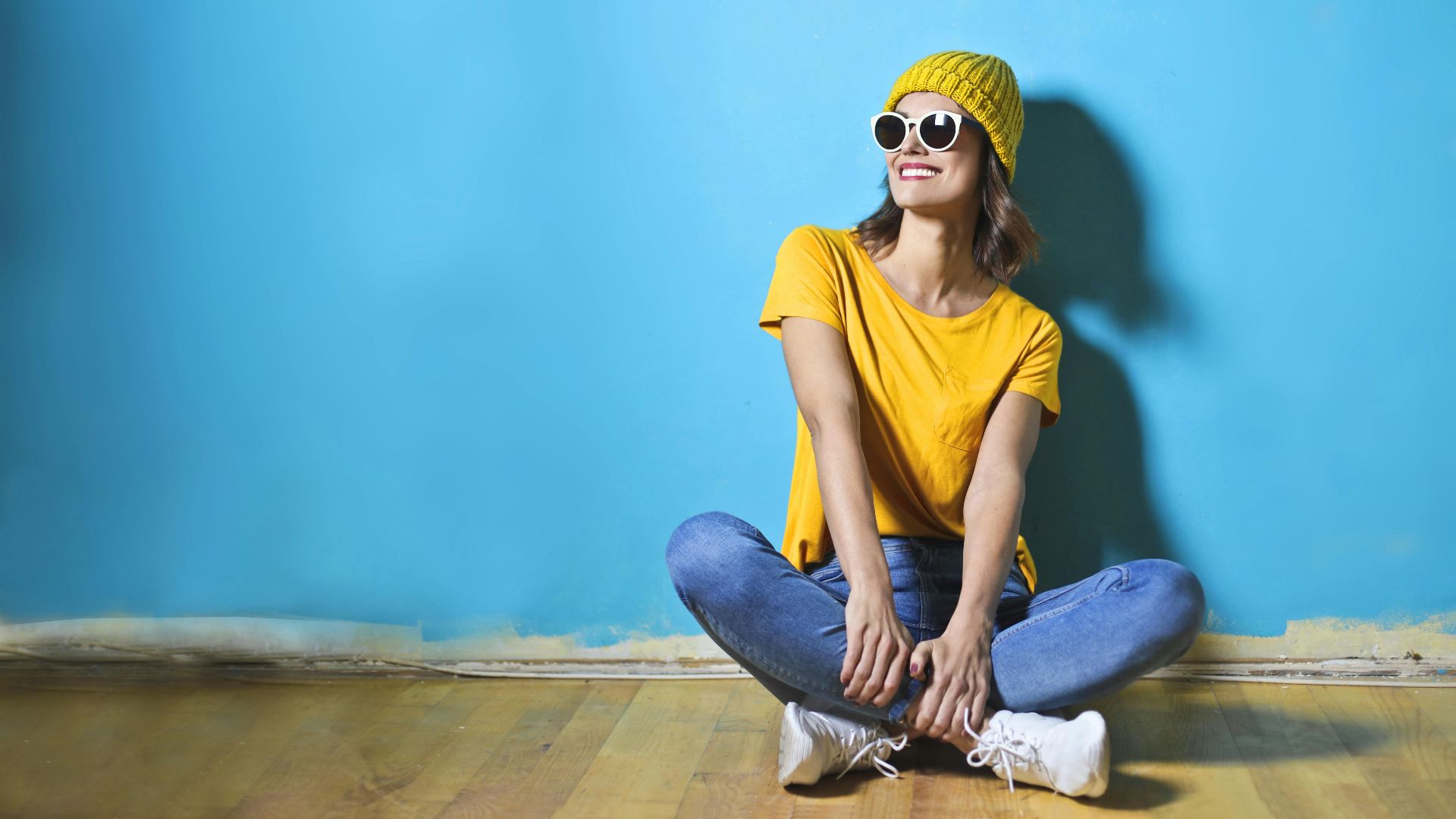 1. Un super jean et une vraie chemise