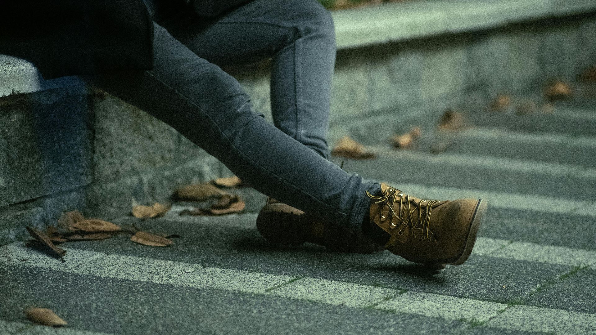 16. Bottes présentant quelques traces d'usure