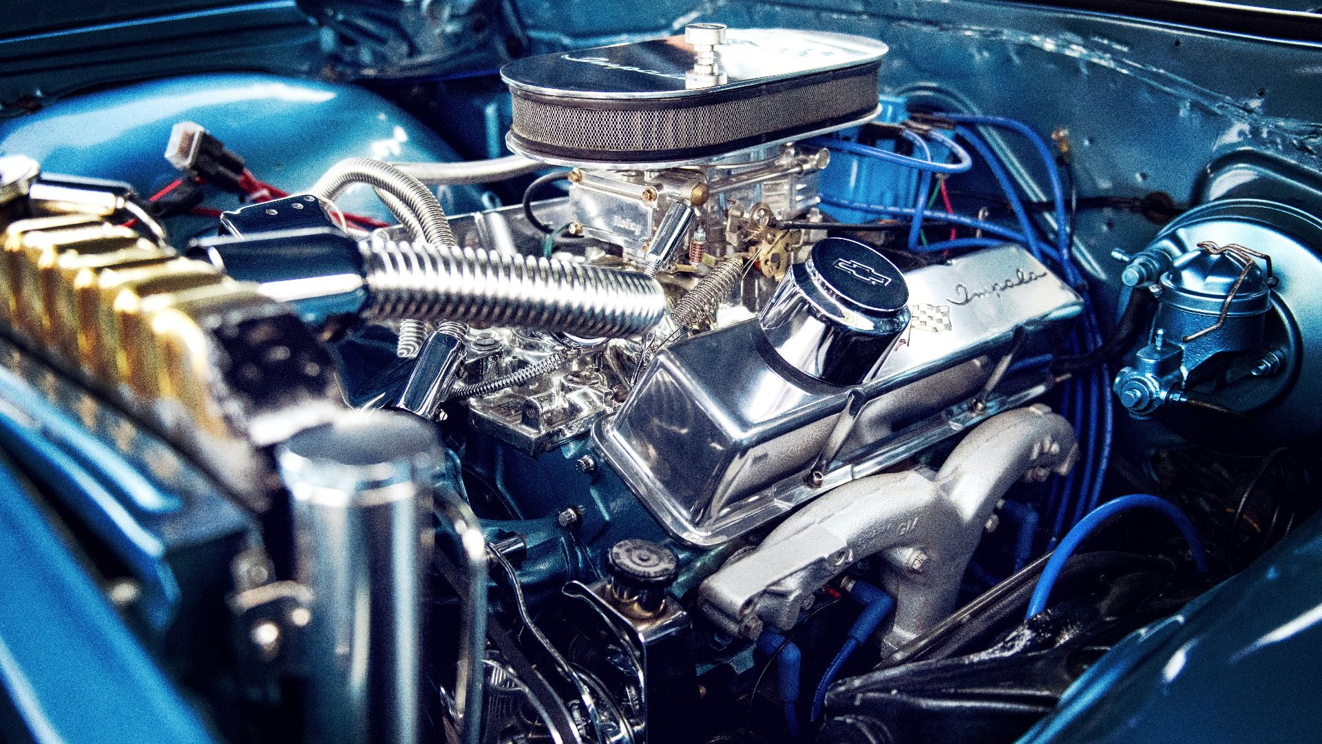 1. Elle est équipée d'un moteur atmosphérique à l'ère du turbocompresseur