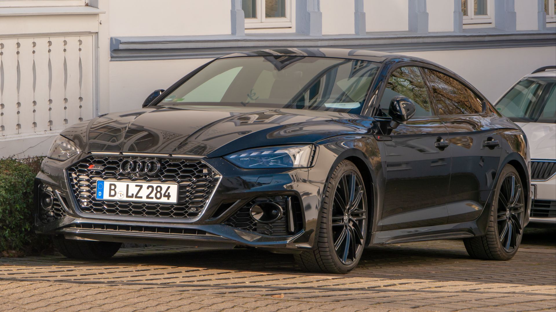 5. Audi RS5