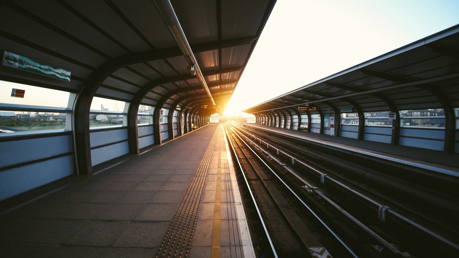1. Rater un train peut être le signe d'occasions manquées