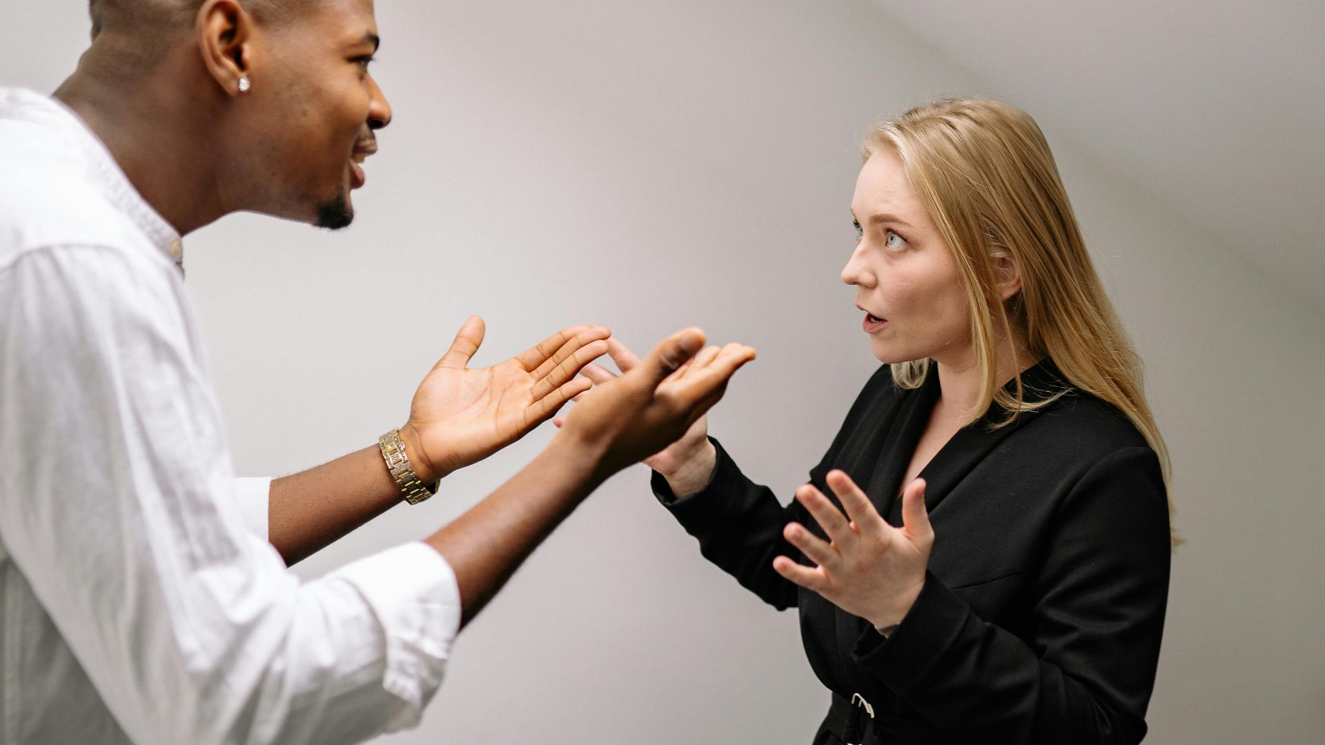 3. Remettre sur le tapis un sujet datant d'il y a six mois