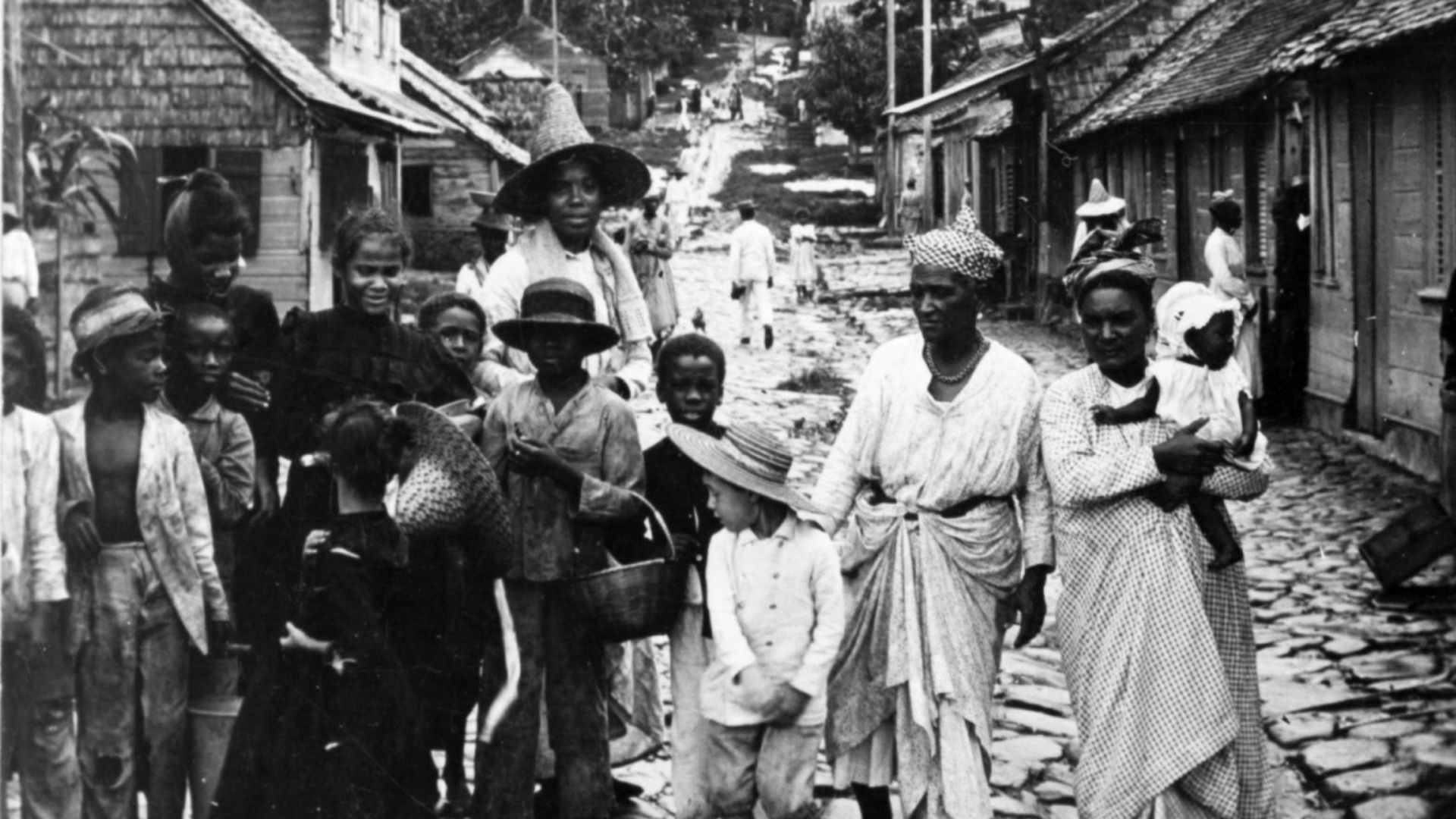 17. L'éruption de la montagne Pelée