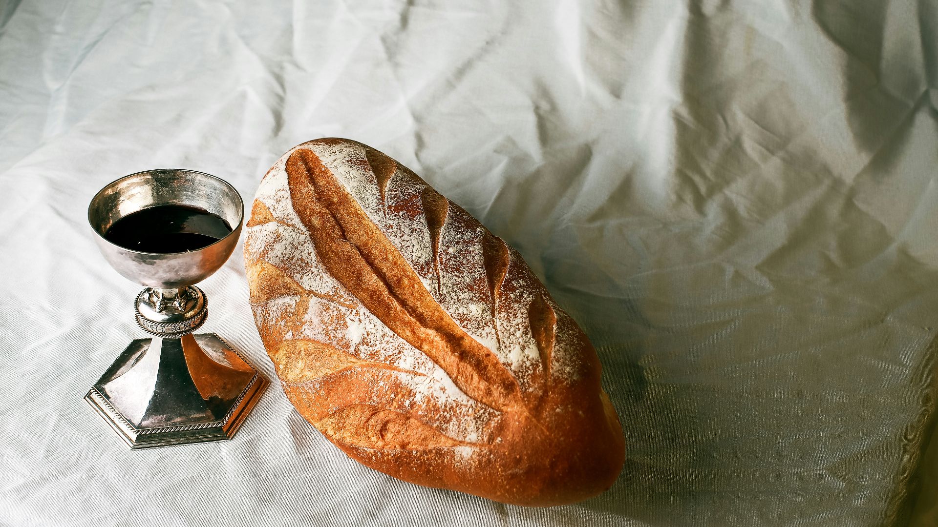 8. Pain d'orge trempé dans du vin