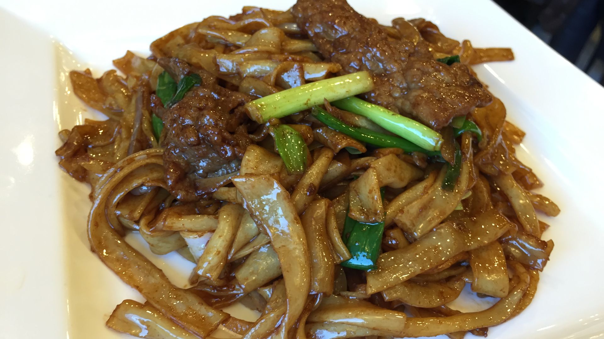9. Chow fun au bœuf