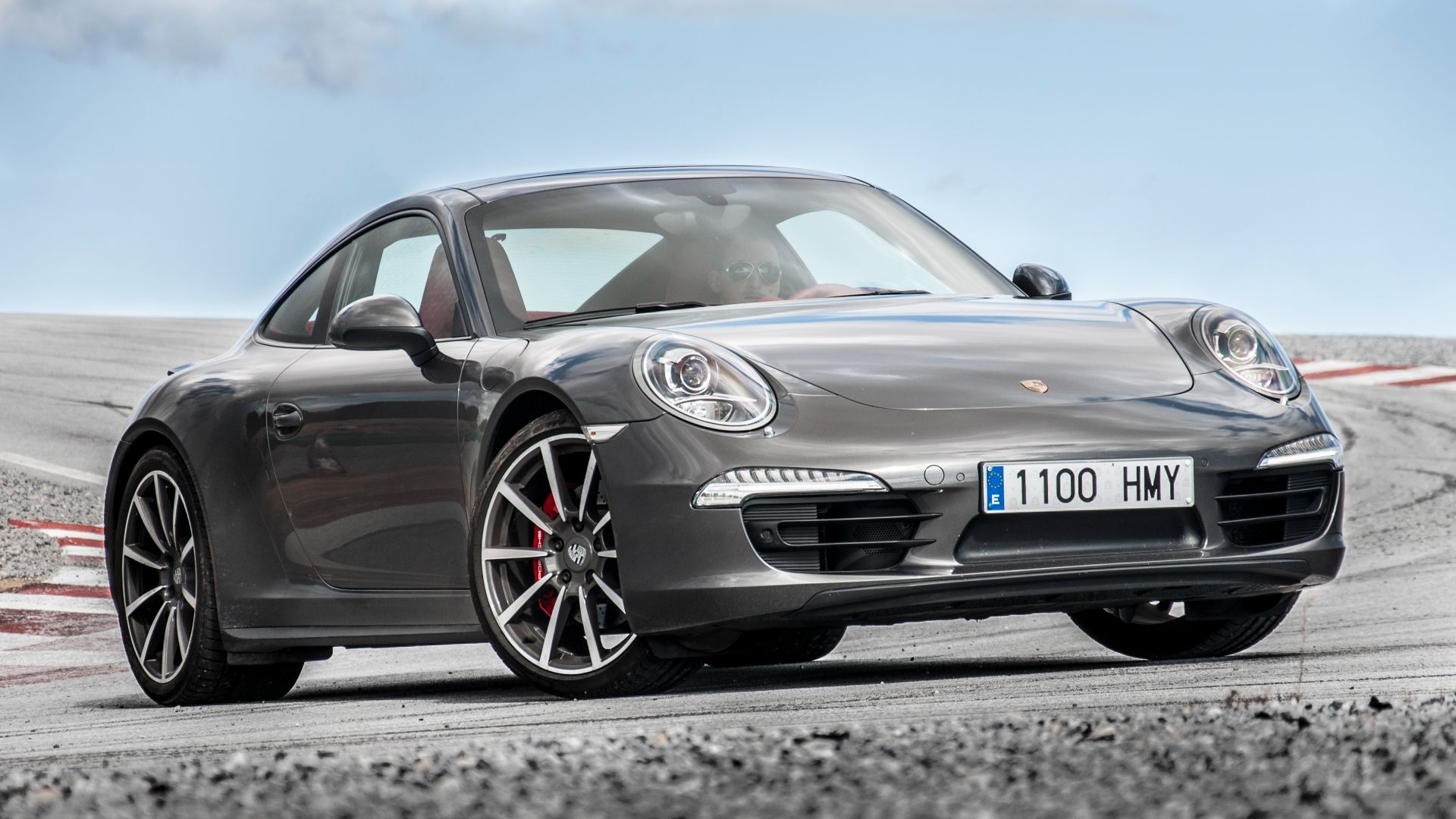1. Porsche 911