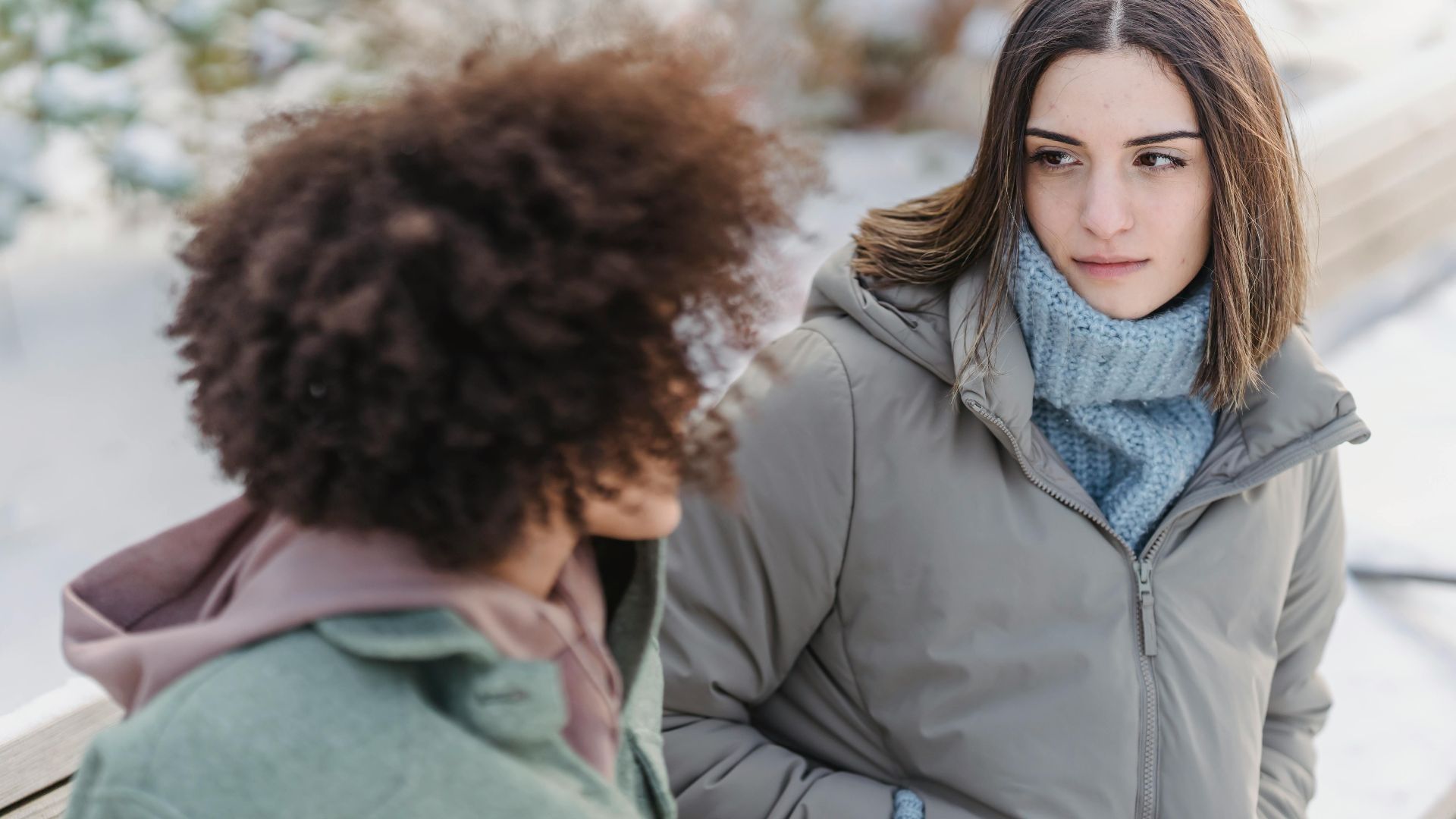 14. Ils posent des questions qui semblent indiscrètes