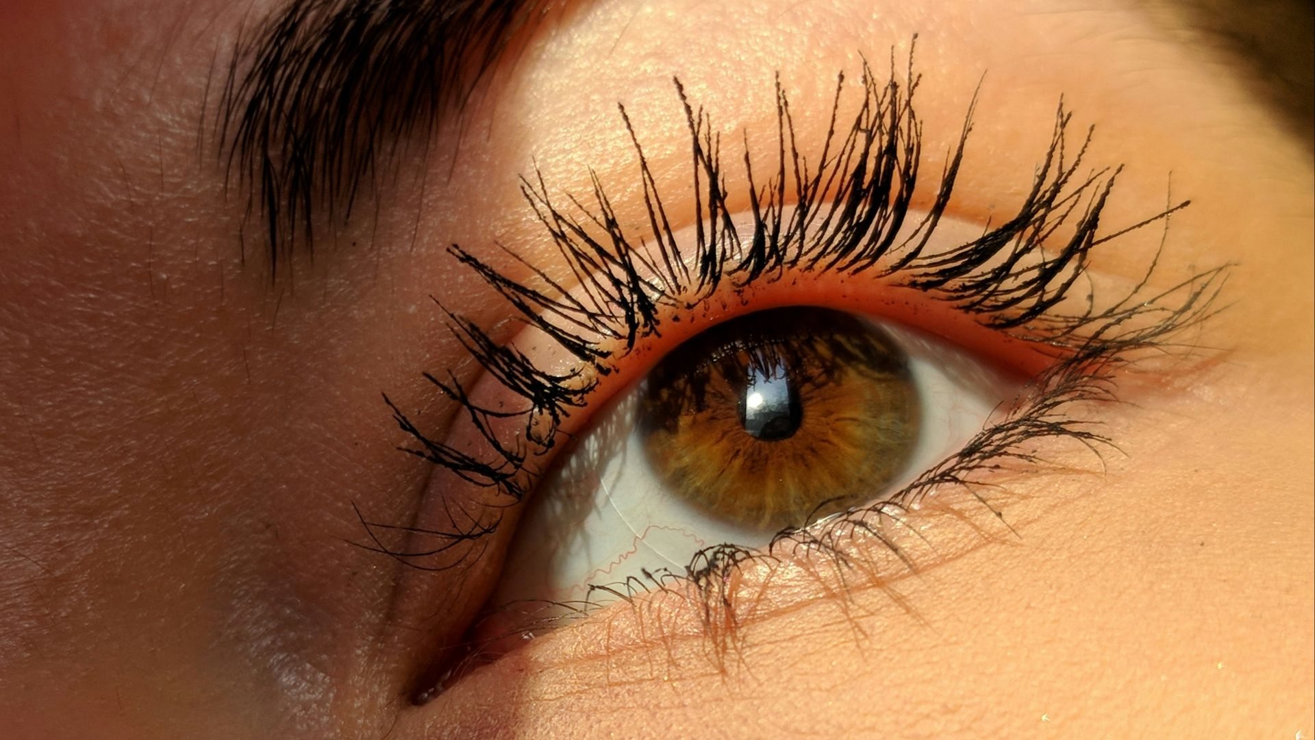 10. Mettez vos yeux en valeur grâce à une application judicieuse du mascara