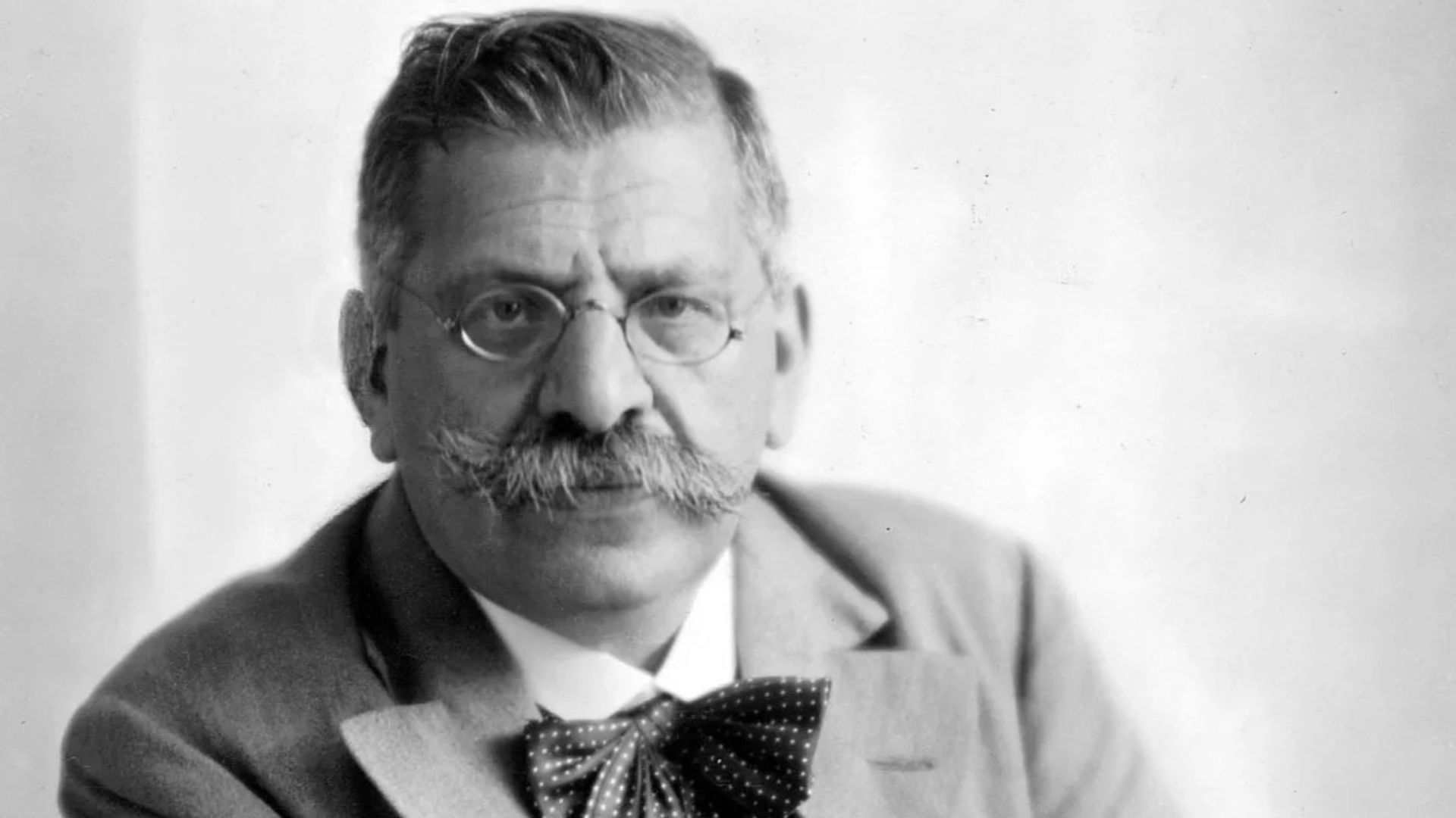 14. Magnus Hirschfeld