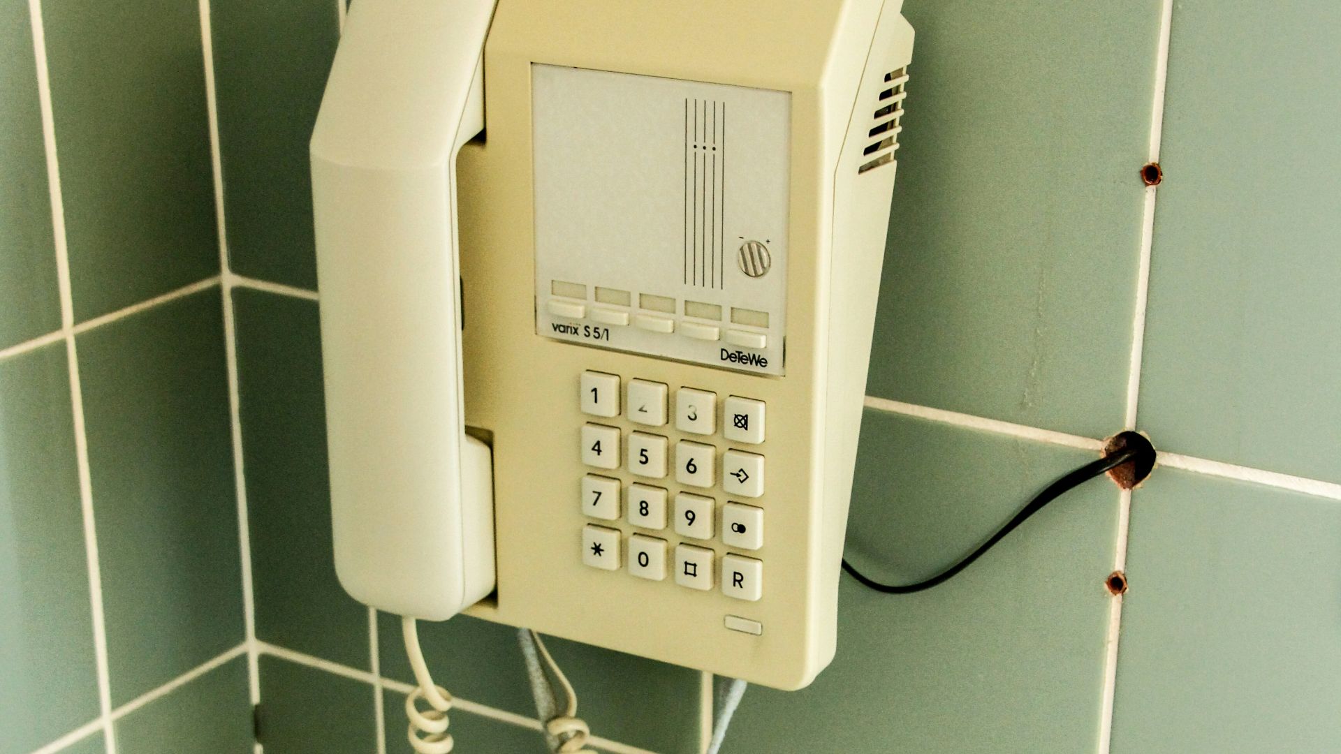 12. Opérateurs des renseignements téléphoniques