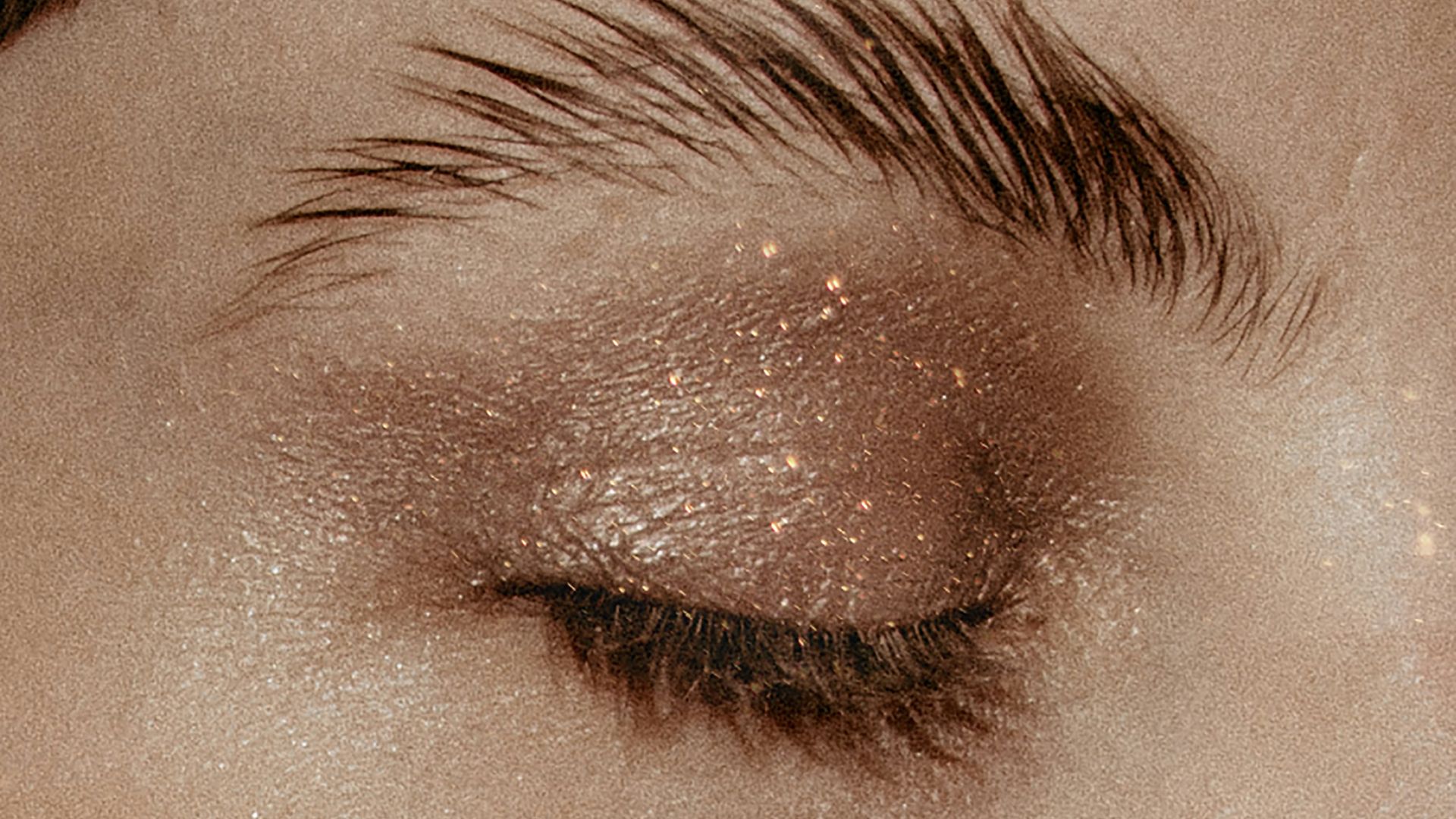 7. Ombre à paupières givrée