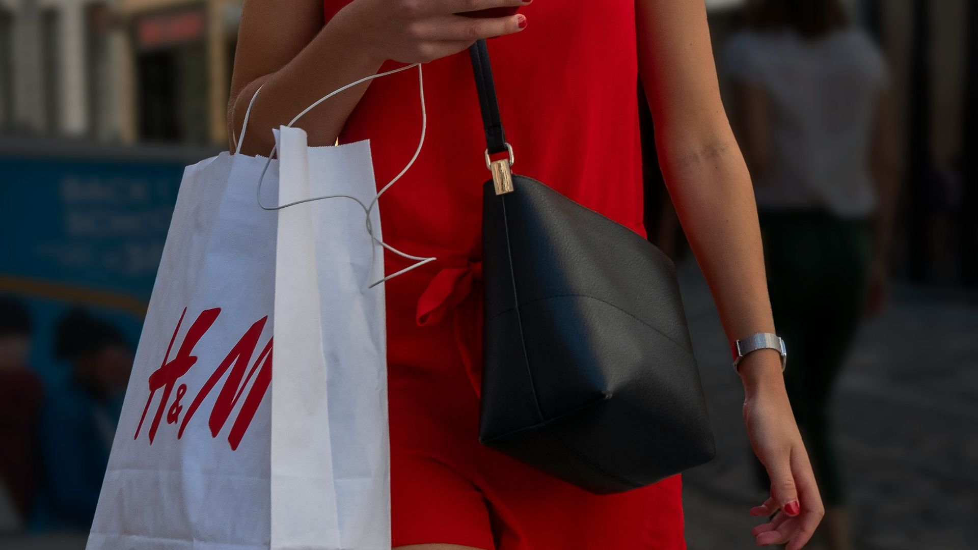 15. Des vêtements de fast fashion qui ont l'air inconfortables