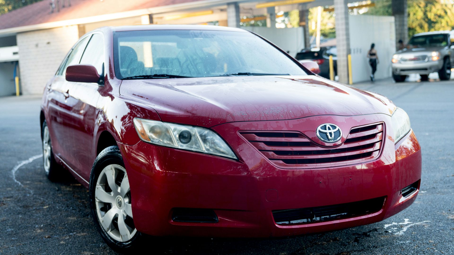 8. Toyota Camry hybride