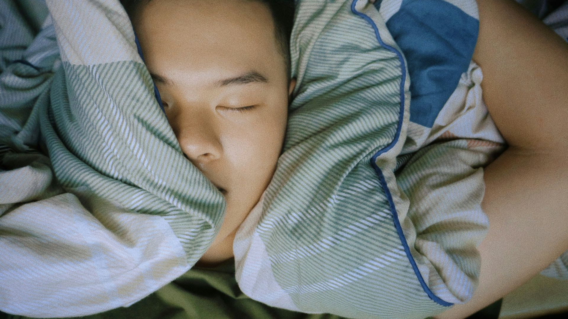 20. Abordez les sujets du ronflement, du syndrome des jambes sans repos et des levées nocturnes