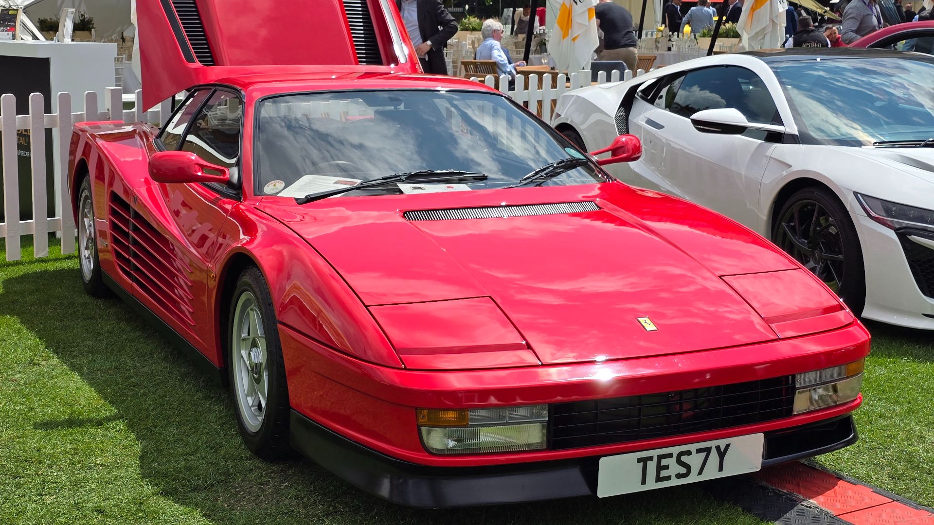 19. Ferrari Testarossa