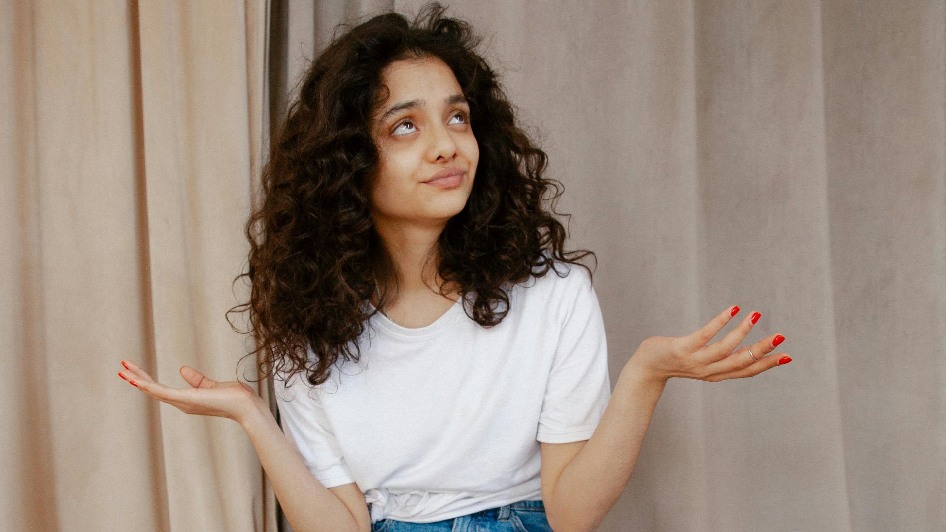 7. Elle minimise tes choix