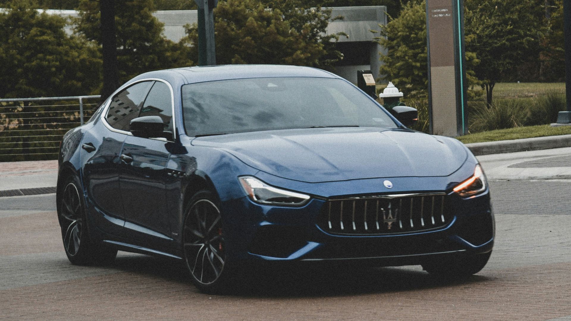 18. Maserati Quattroporte