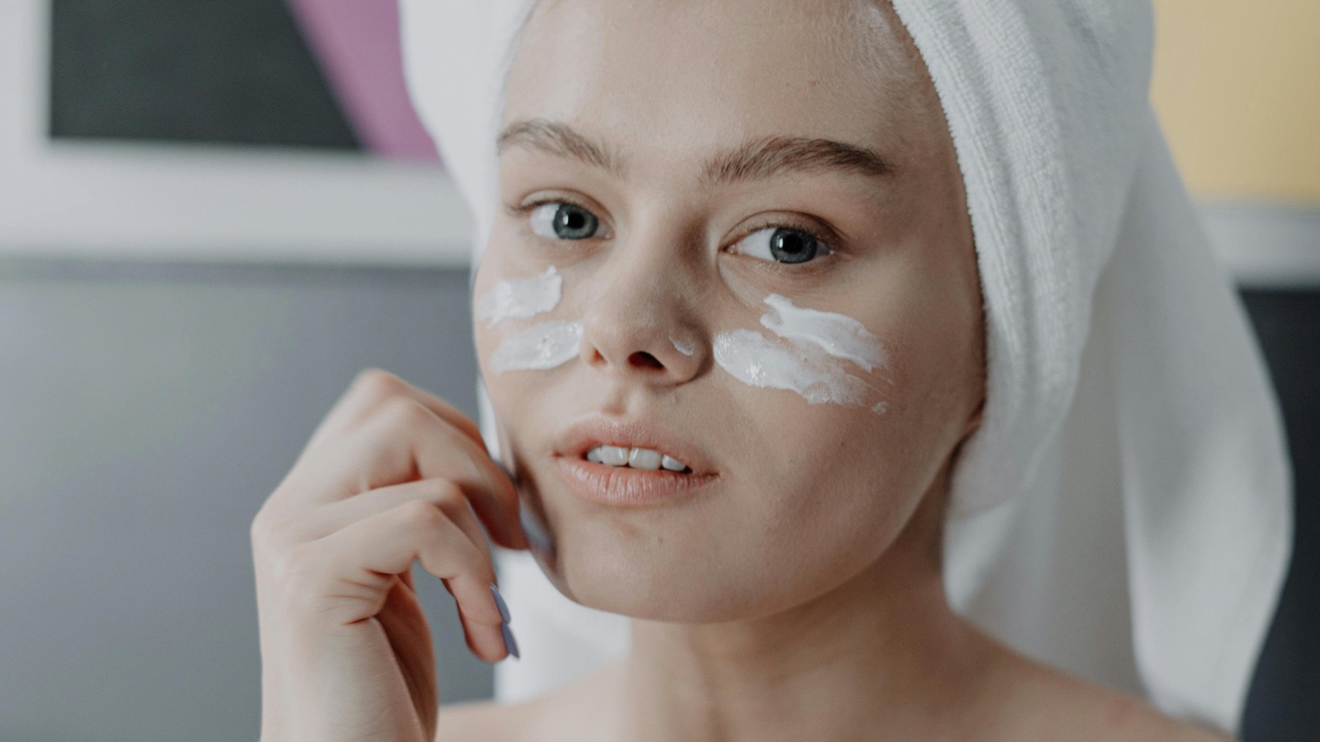6. Votre peau est constamment squameuse ou pèle