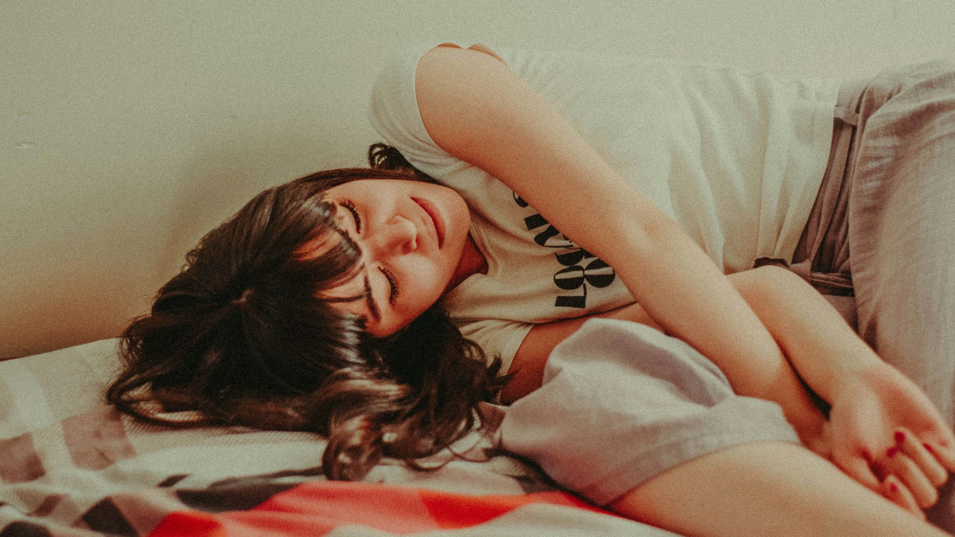 1. Les crampes menstruelles qui perturbent votre quotidien