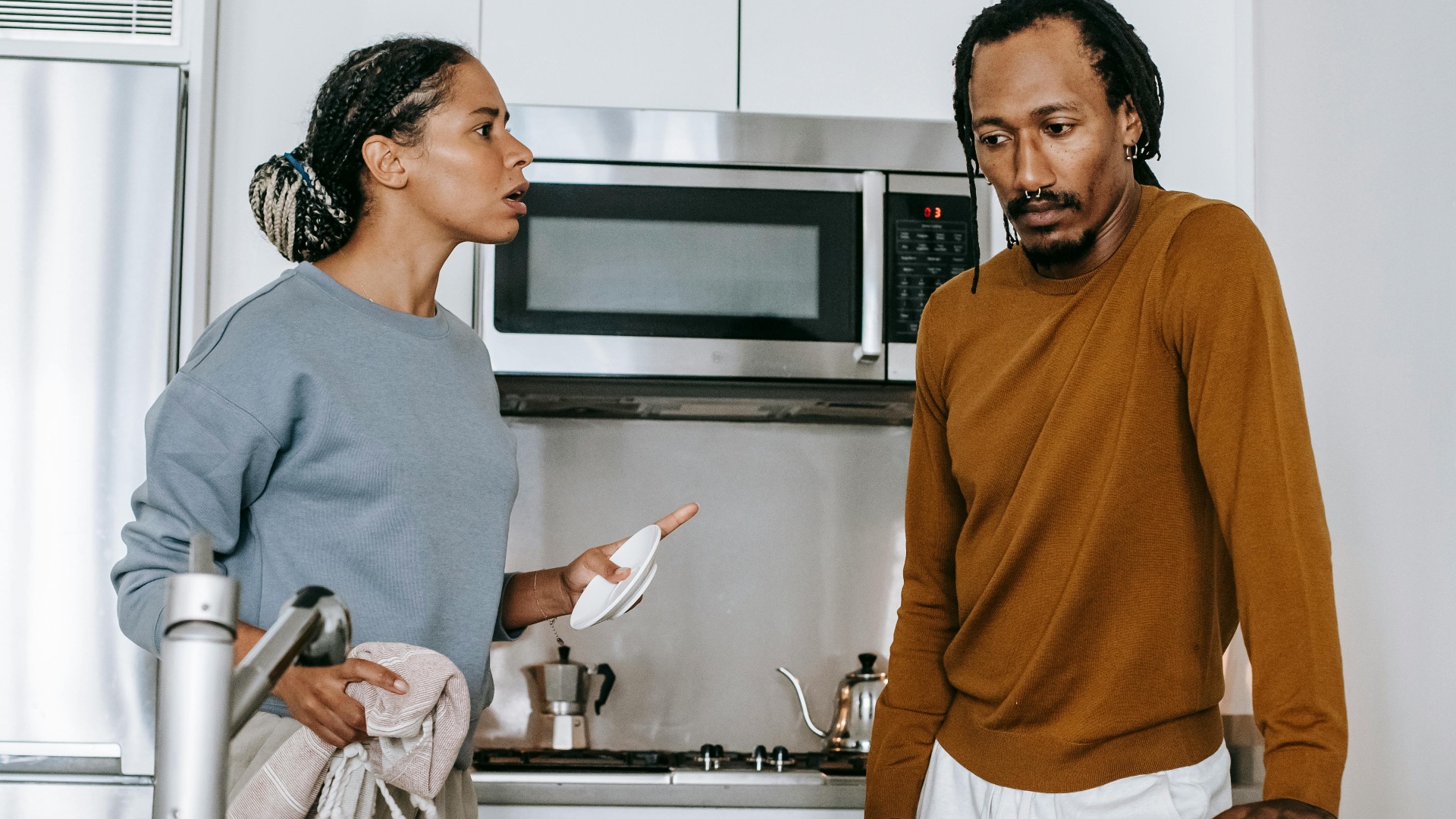 4. Vous les accusez de flirter alors qu'il n'y a aucune preuve