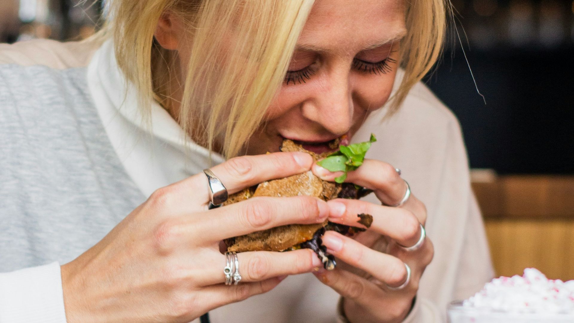 7. Tu as toujours faim