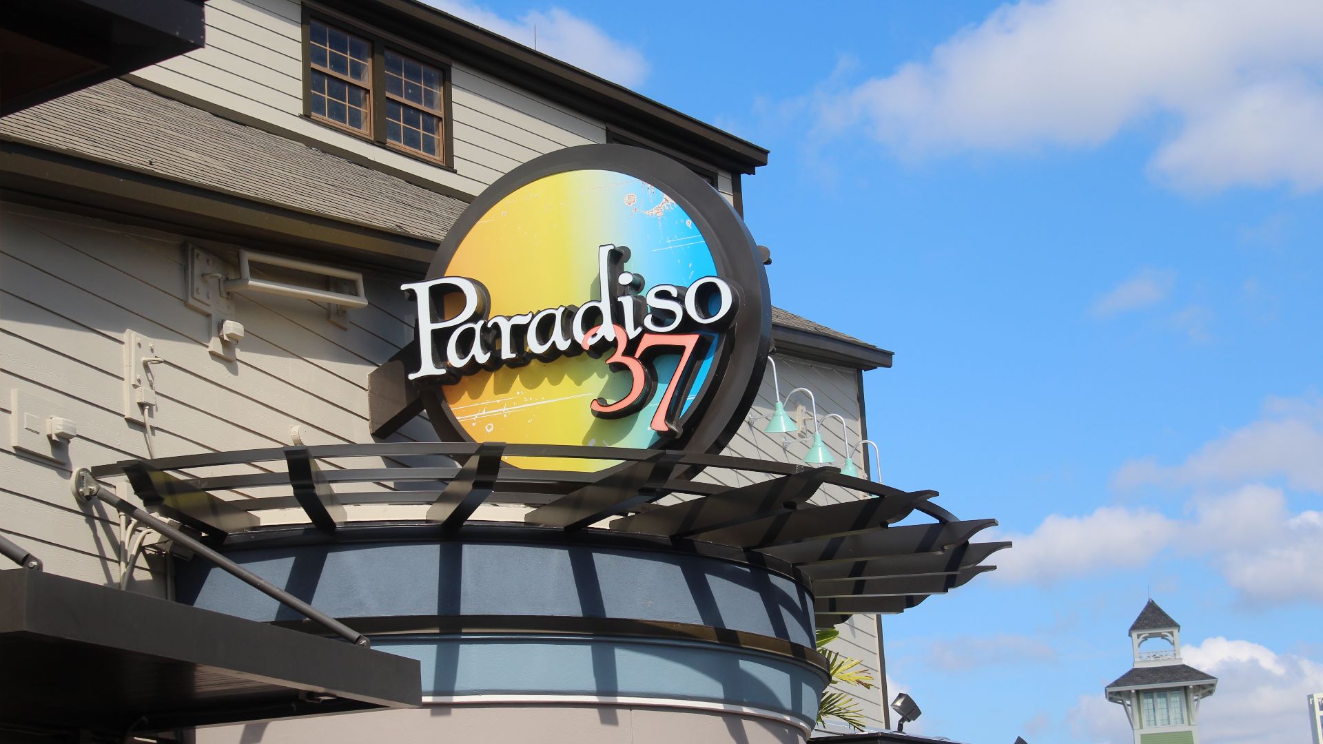 1. Paradiso 37