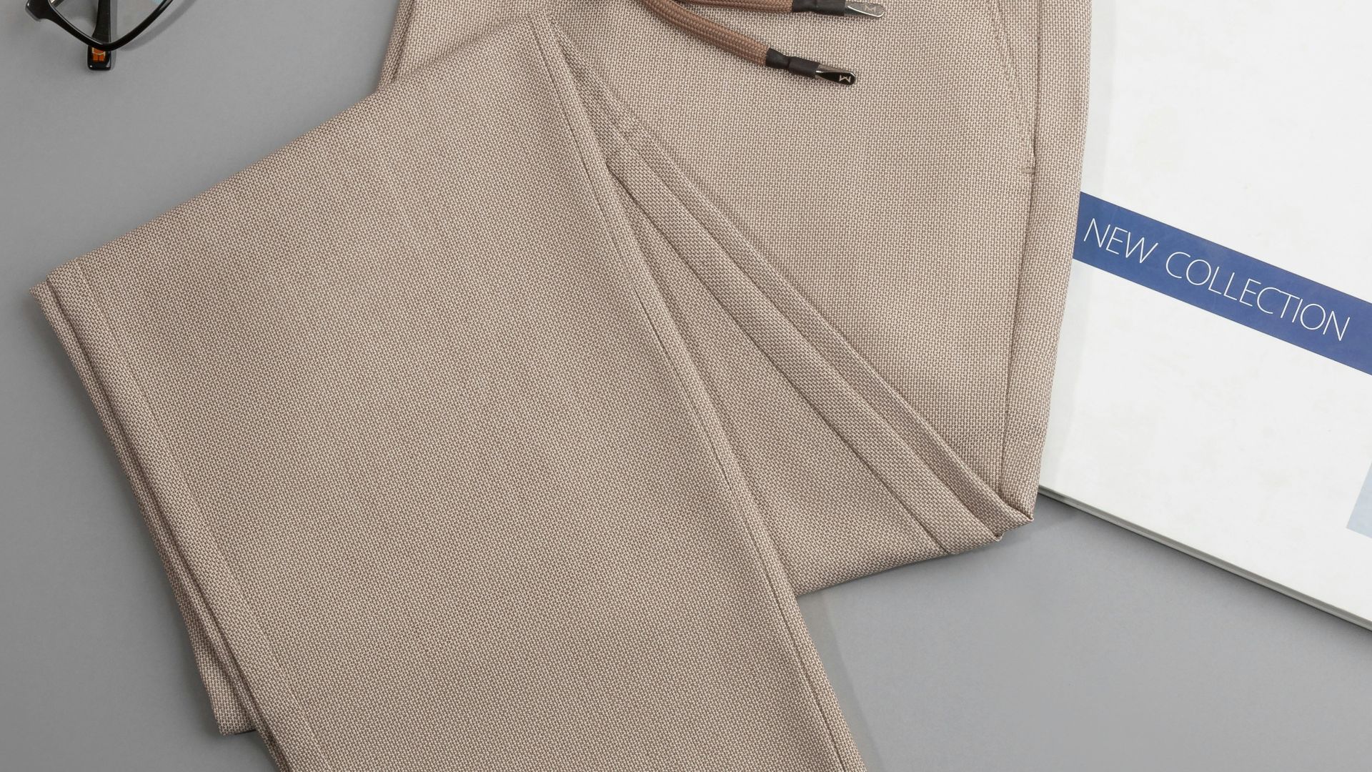 8. Un pantalon en lin parfaitement repassé