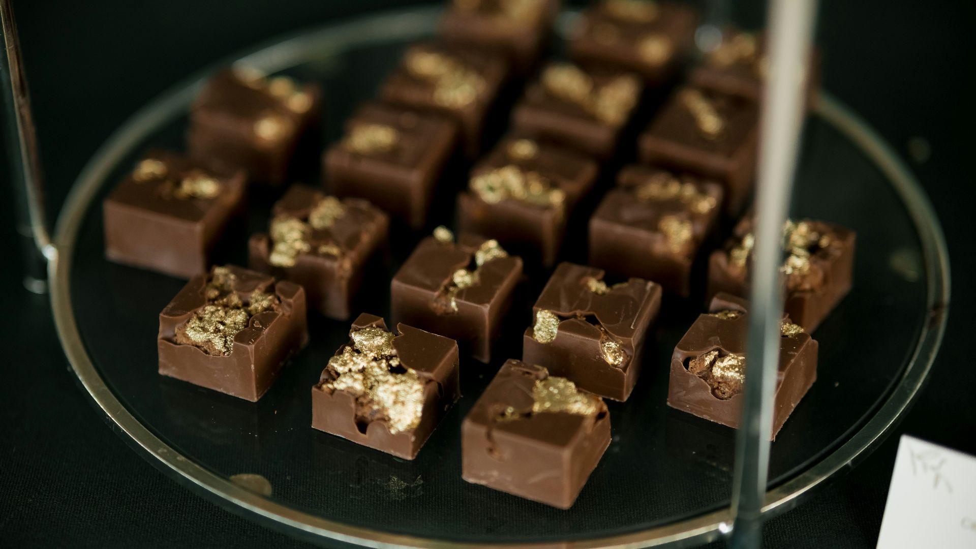 8. Desserts à la feuille d'or