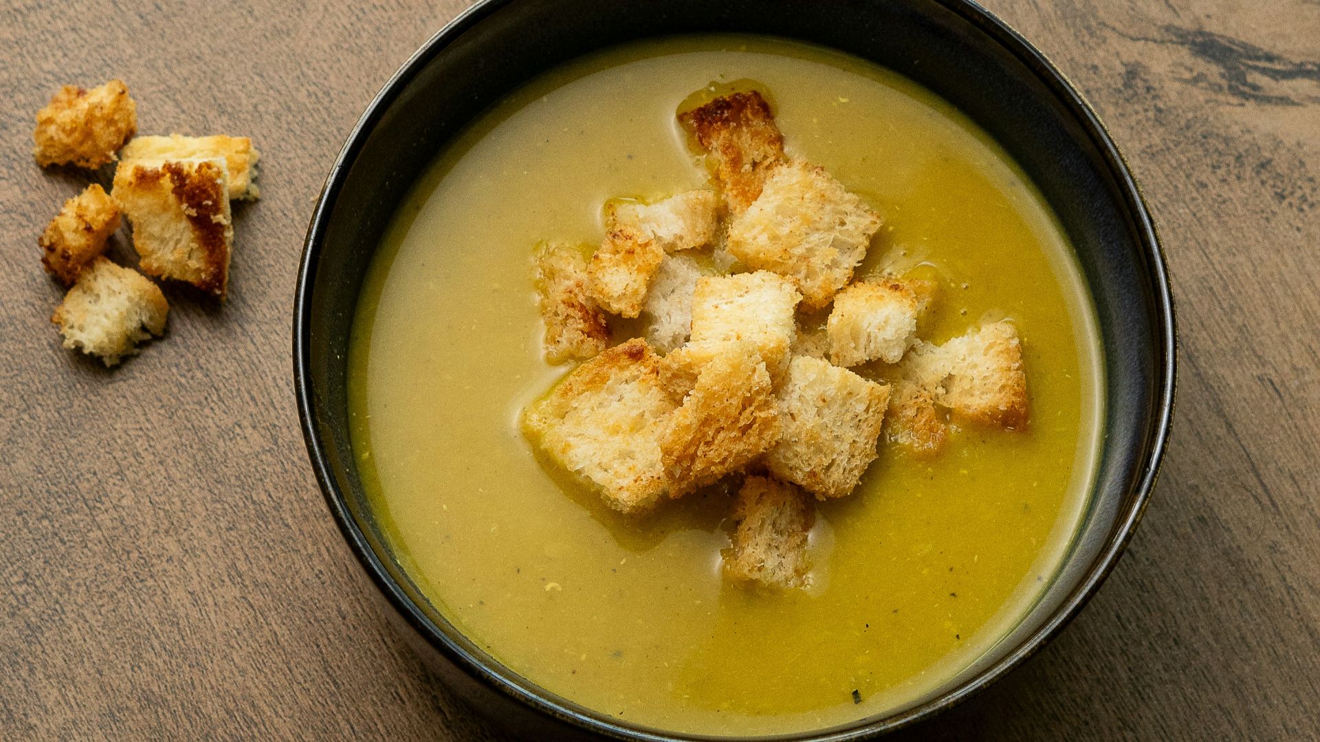 7. Soupe aux pois cassés