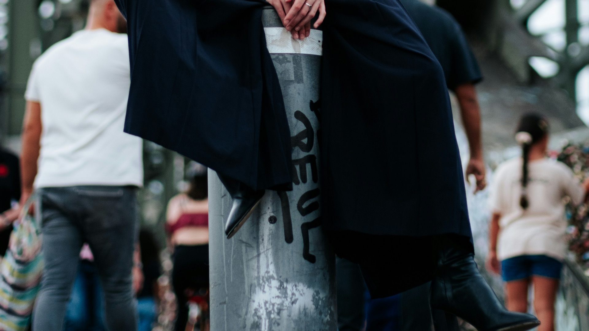 4. Pantalons longs et traînants ou jupes longues