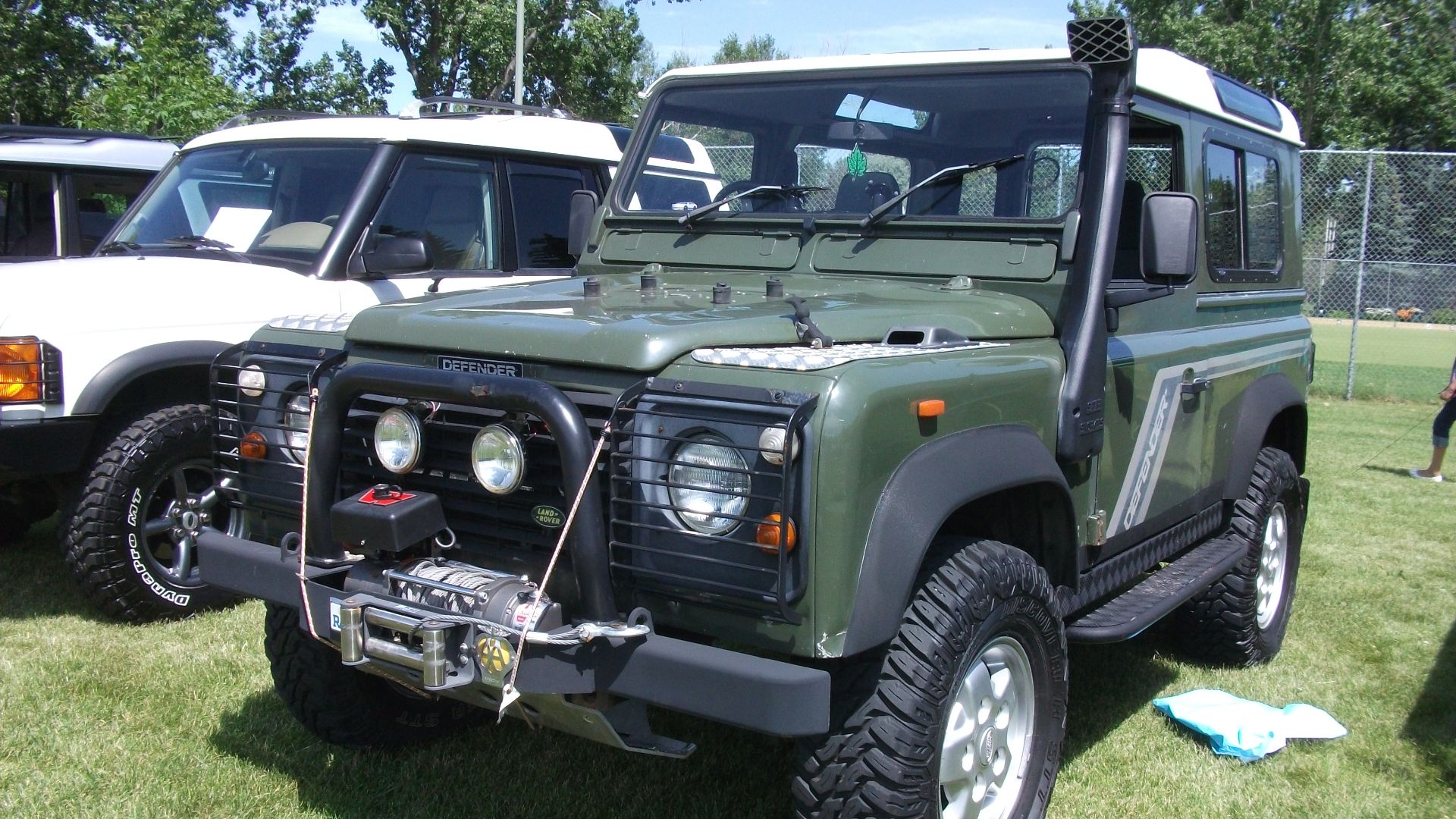 17. Land Rover Defender 90 Classic